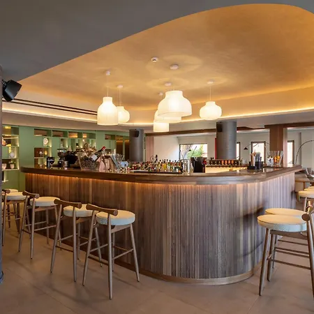 Sentido Apollo Palace Szálloda 5*