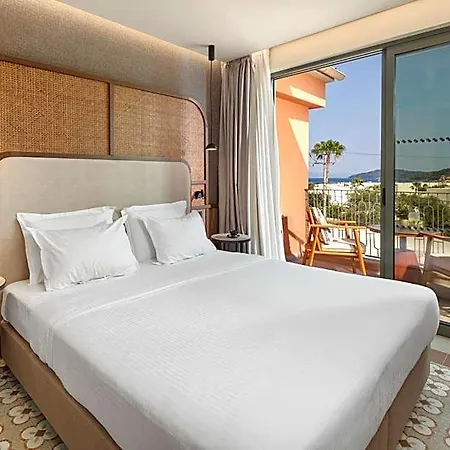 Sentido Apollo Palace