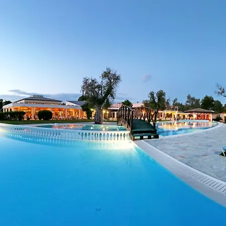 Sentido Apollo Palace Meszongí