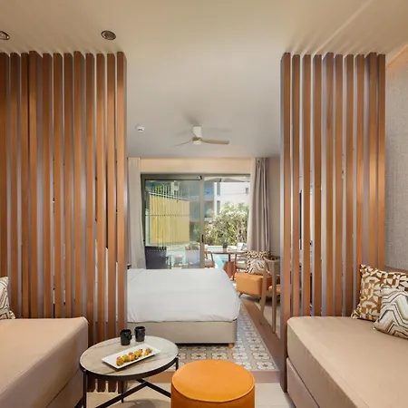 Sentido Apollo Palace فندق Mesongí